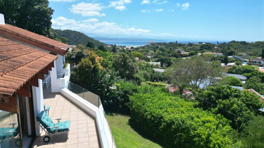 5 Bedroom Property for Sale in Lower Robberg Western Cape